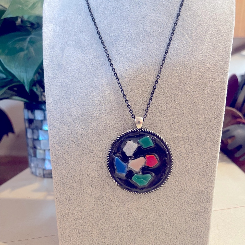 Large pendant Necklace